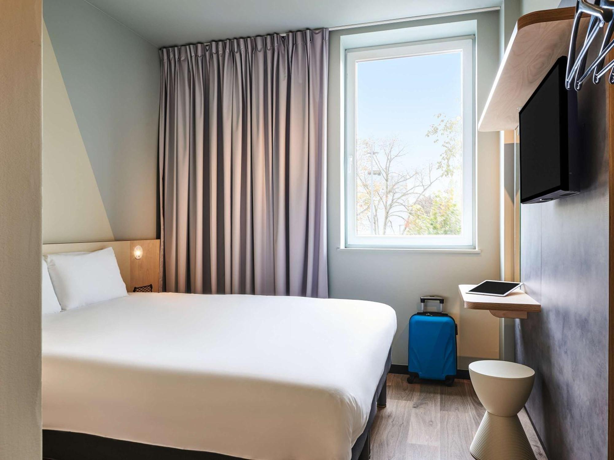 Ibis Budget Nantes Sainte Luce - Hotel Renove Exterior photo